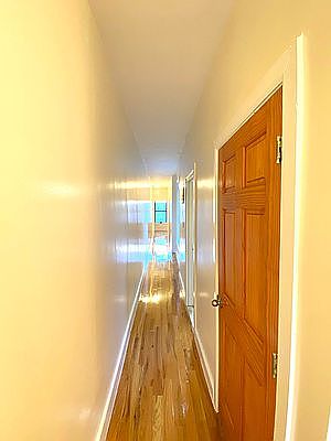 3rd image of 1355 Pacific St APT 4