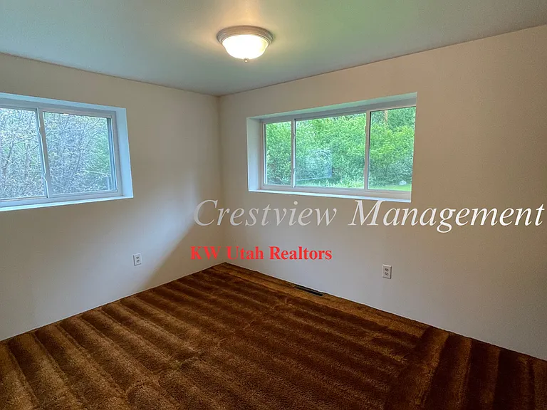 2225 E Fardown Ave — Photo 11