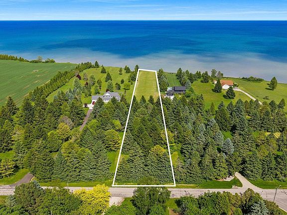 2nd image of Lt4 LAKESHORE DRIVE