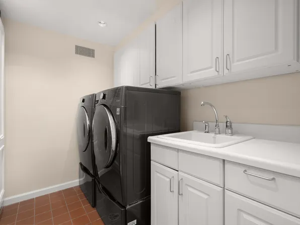 518 East 89th Street image 19 of 20