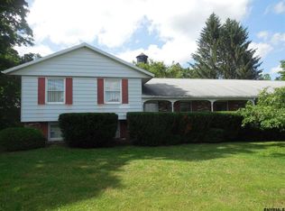 873 Chestnut St, Sharon Springs, NY 13459