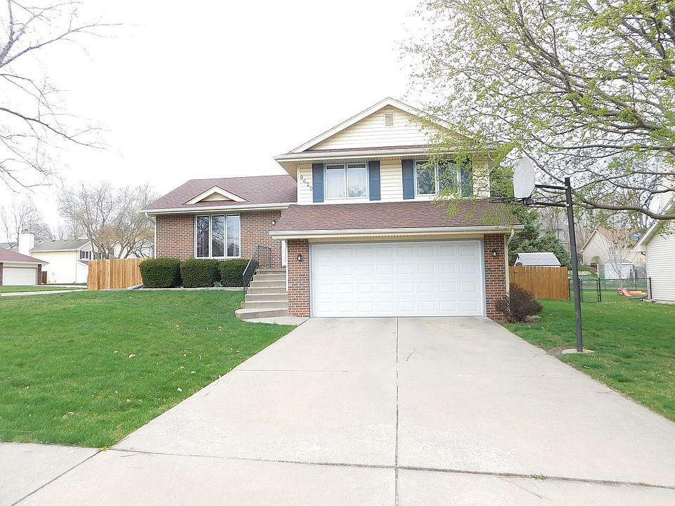 1st image of 9629 Winston Ave