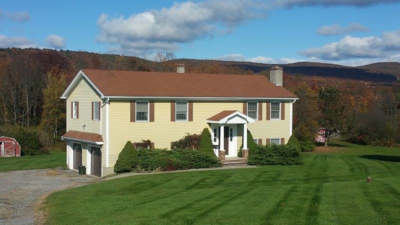 2nd image of 53 Mudtown Rd