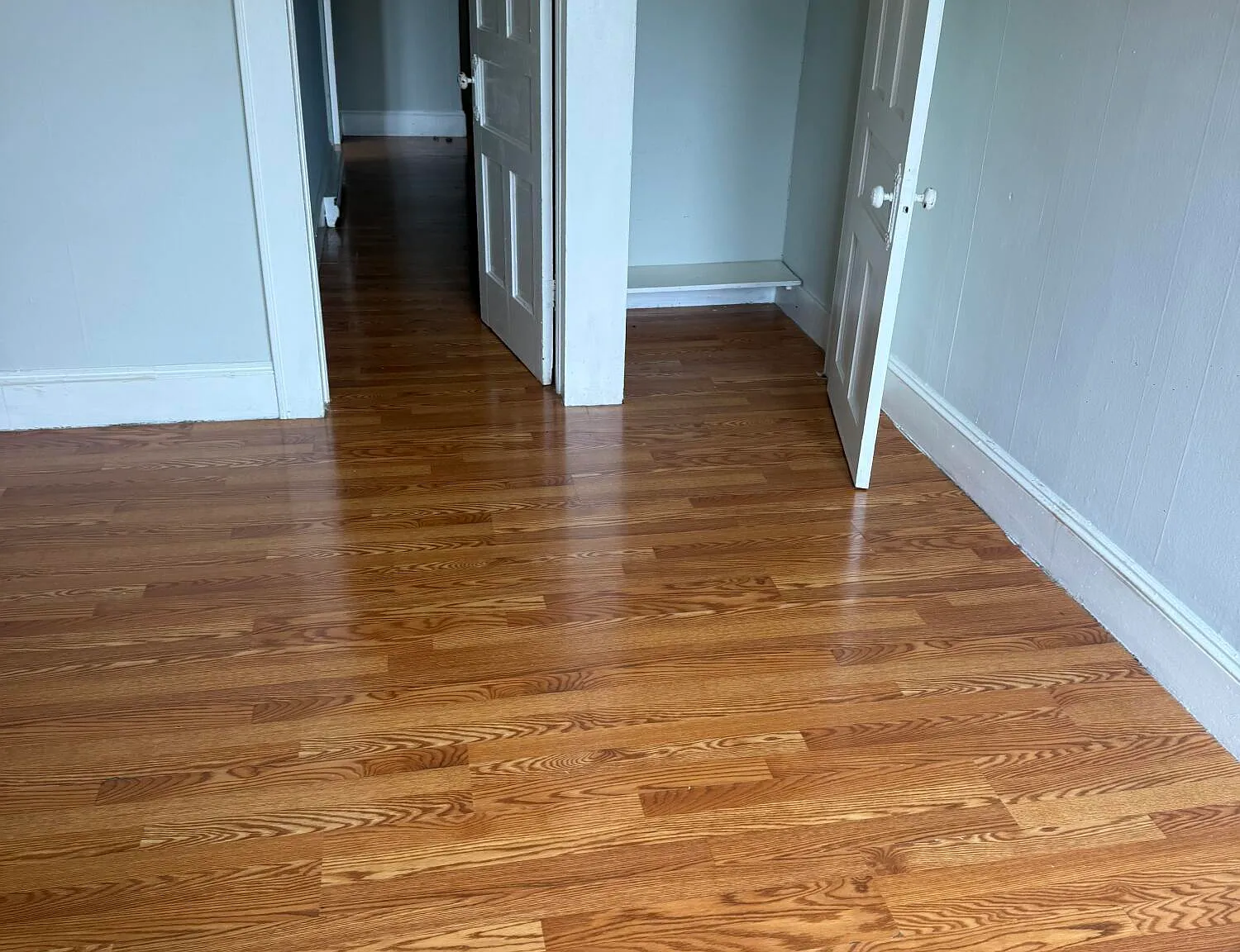 2 bed, 1.0 bath, 750 sqft, $1,150 — Photo 2