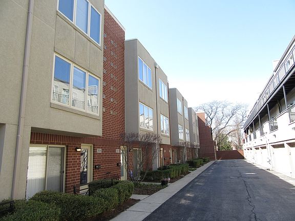 5th image of 2919 N Natoma Ave Unit 8