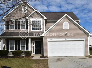 1960 Moss Creek Dr, Harrisburg, NC 28075