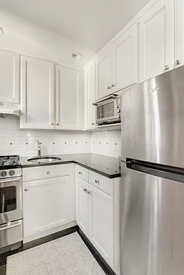 Sold by Compass | media 4