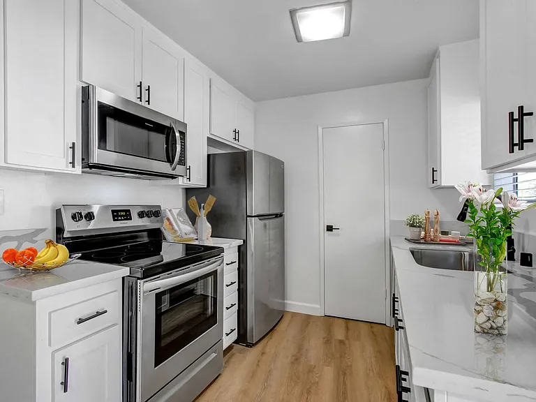 The French Quarter Cottage — Photo 2