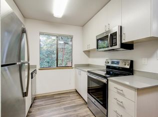 3245 115th Ave NE #1260, Bellevue, WA 98004