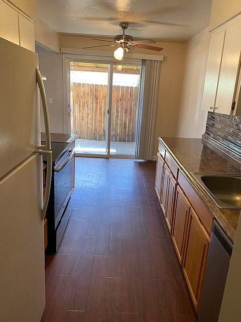 1st image of 1120 SE Baseline St
