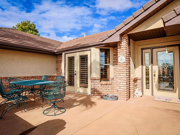 5th image of 48 S Padre Canyon Dr