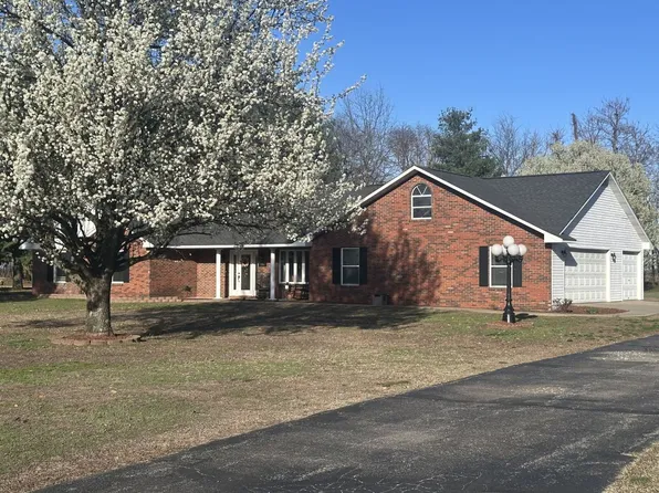 106 Heather St, Bertrand, MO 63823