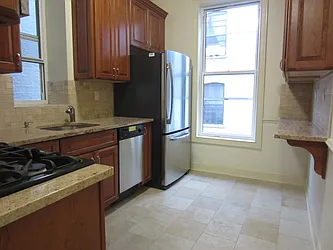 Rented by Link NY Realty