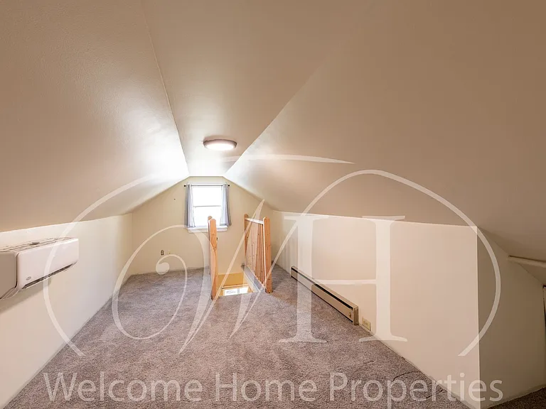 132 Malcolm St — Photo 15
