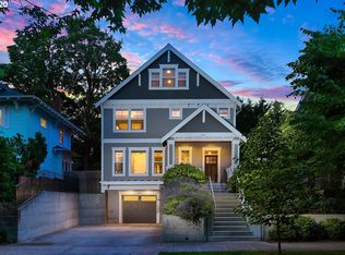 3215 SE Brooklyn St, Portland, OR 97202