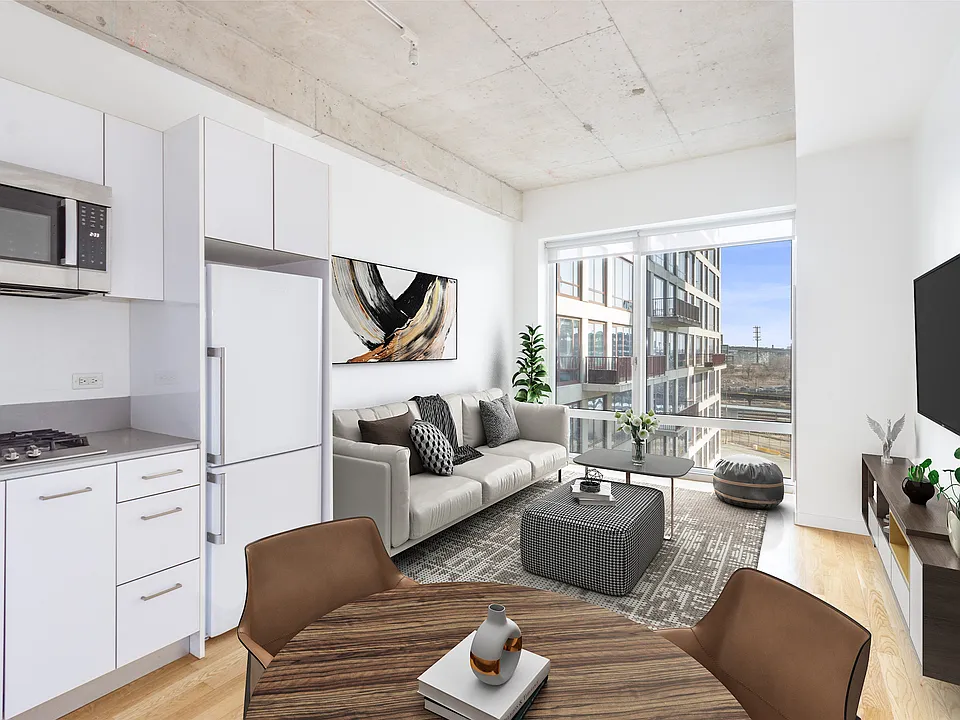 22-22 Jackson Ave #722