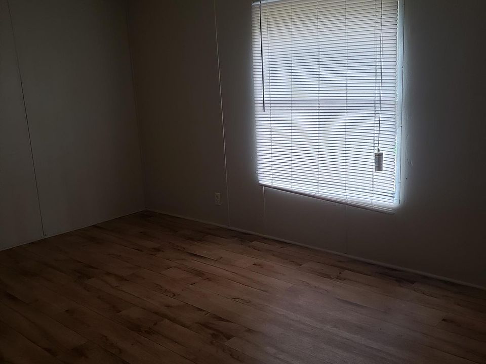 2nd image of 1108 Flanagan Rd Lot 4