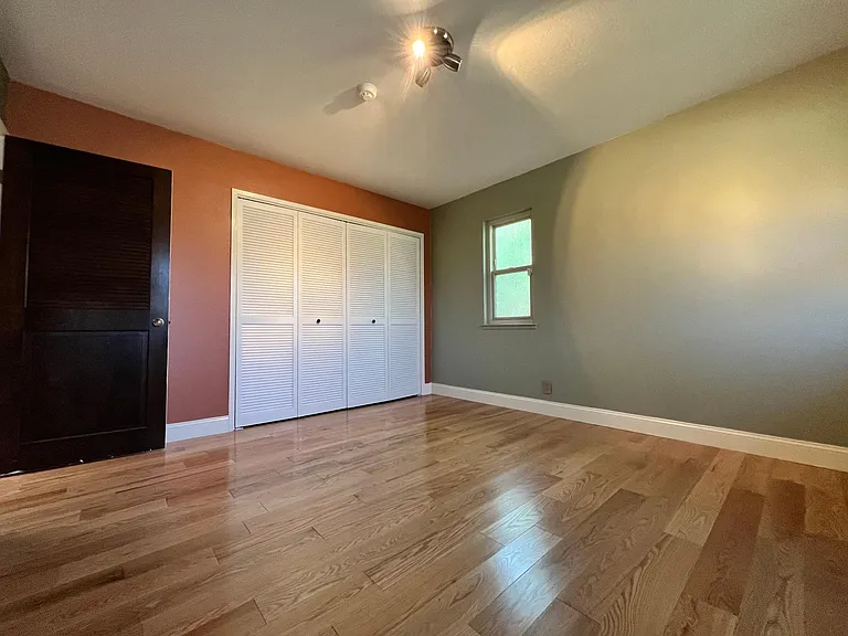 7757 Country Ln — Photo 30