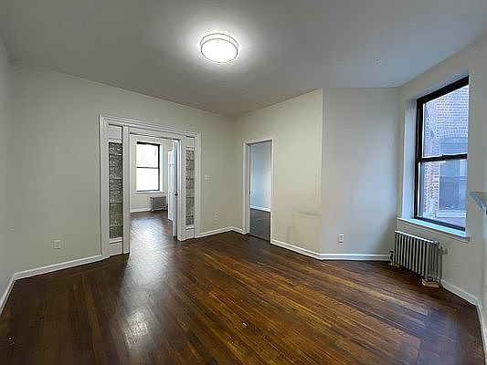 5th image of 41-20 29th St #5B