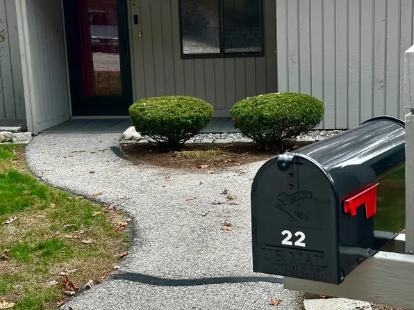 22 Essex Green Road #22B, Merrimack, NH 03054