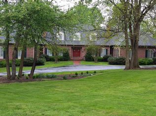 415A Walker Rd, Great Falls, VA 22066