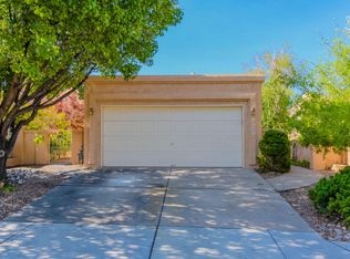 9438 Bent Rd NE, Albuquerque, NM 87109