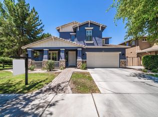 3822 E Comstock Dr, Gilbert, AZ 85296