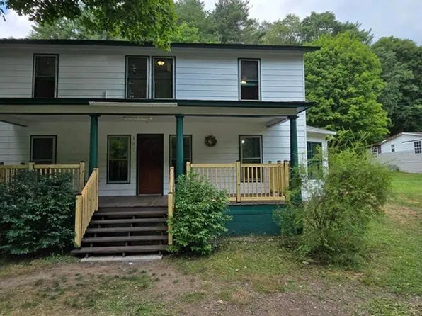 207 Coon Creek Rd, Camden On Gauley, WV 26208