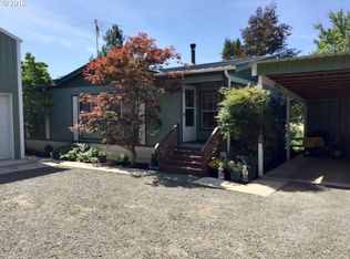 696 Deady Crossing Rd, Sutherlin, OR 97479