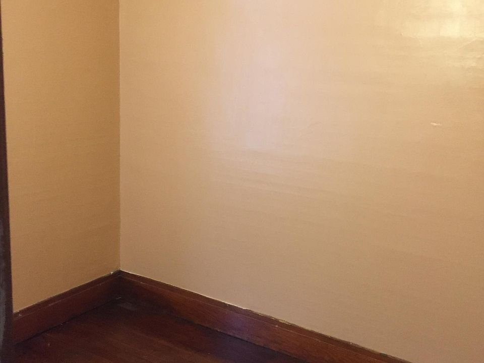 1st image of 191 Sprenger Ave Floor 2