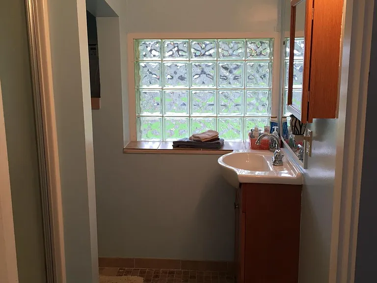 2904 Meadow View Rd — Photo 16