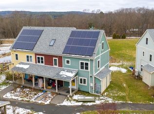 11 Village Ln UNIT 11, Berlin, MA 01503