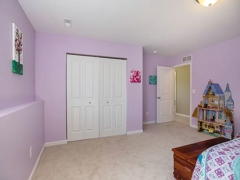 1328 Ellery Grove Ct — Photo 10