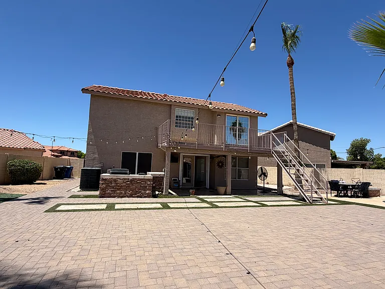 2457 N 125th Ln — Photo 3