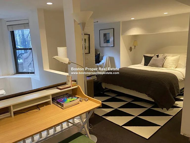 113 Beacon St #1 — Photo 1