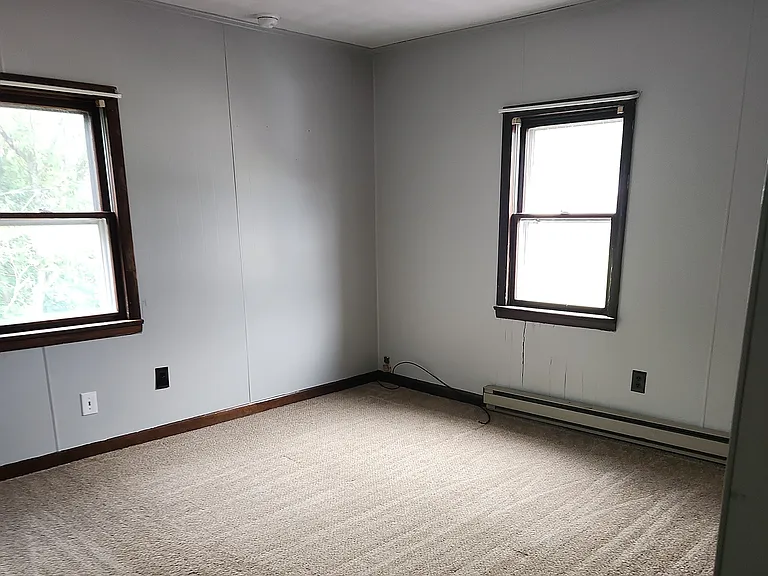 33 1/2 C St — Photo 7