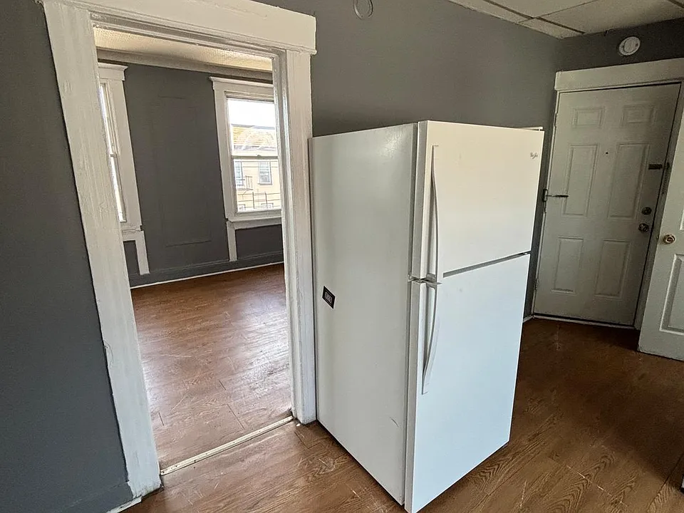 62 Rutgers Ave #3R