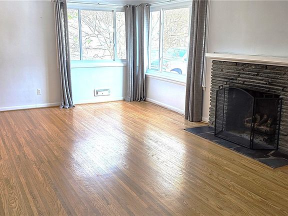 2nd image of 39 Wendover Rd