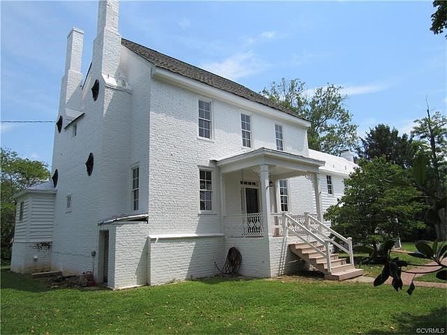 Original structure built from English Bond and Flemish Bond Brick