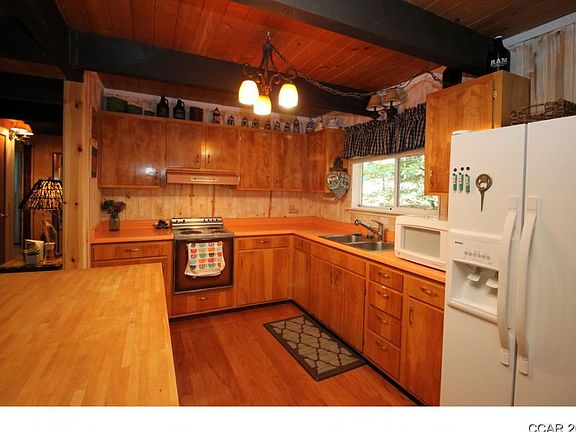 5th image of 1391 Greensboro Way