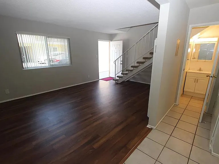 285 E Del Mar Blvd #1 — Photo 9