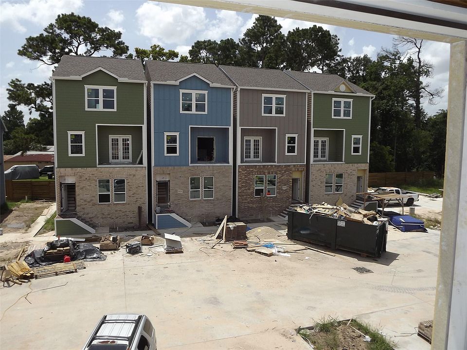1st image of 3238A-3238B Creekmont Dr