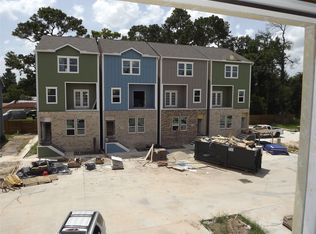 3238A-3238B Creekmont Dr, Houston, TX 77091