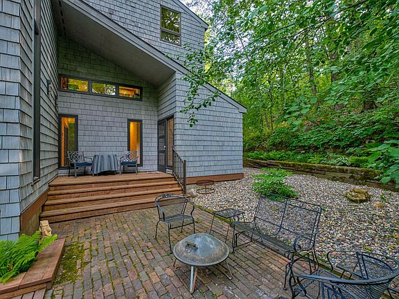 3rd image of 15511 Afton Hills Dr S
