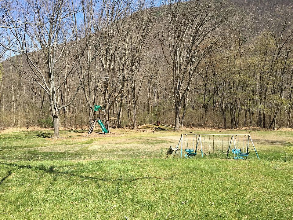 2nd image of 1120 Renovo Rd
