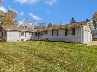 29700 Martindale Rd, New Hudson, MI 48165