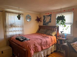 87 Salem St #1L, Lowell, MA 01854