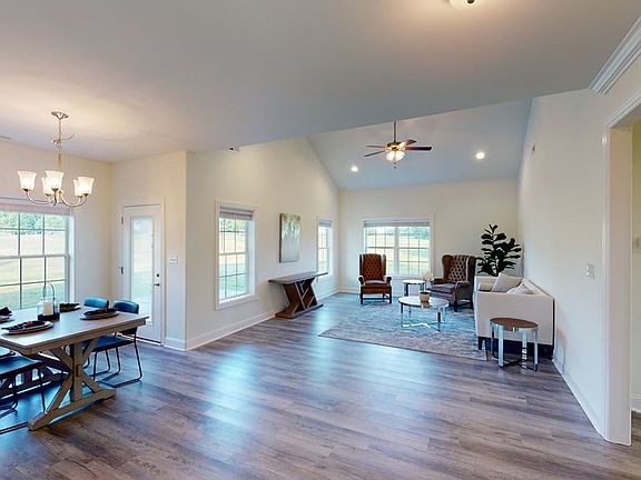 2nd image of 7119 Hilliard Cir