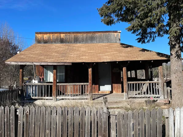 214 Summit Ave, Northport, WA 99157