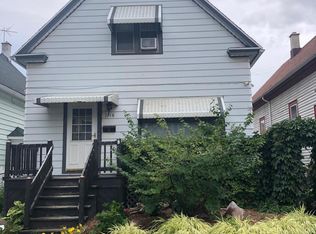 1718 W Becher St, Milwaukee, WI 53204